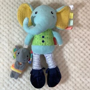 Infantino Go gaga Playtime Pal Elephant Plush Baby Sensory Toy 🐘